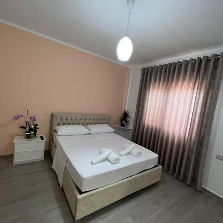 Fiori Rooms Vlorë エクステリア 写真