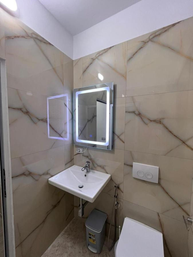 Fiori Rooms Vlorë エクステリア 写真